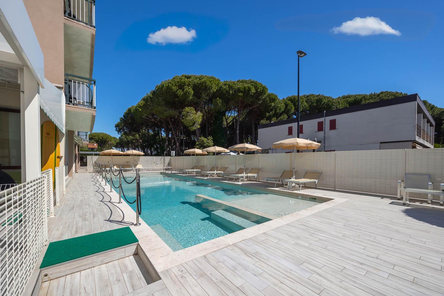 Hotel Picobello Pineta ليدو دي يسولو المظهر الخارجي الصورة